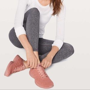 APL Techloom Phantom